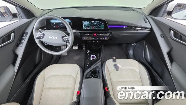 Kia Niro The All New Niro Signature — Фото автомобиля 5