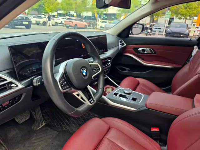 BMW 3 Series — Фото автомобиля 9