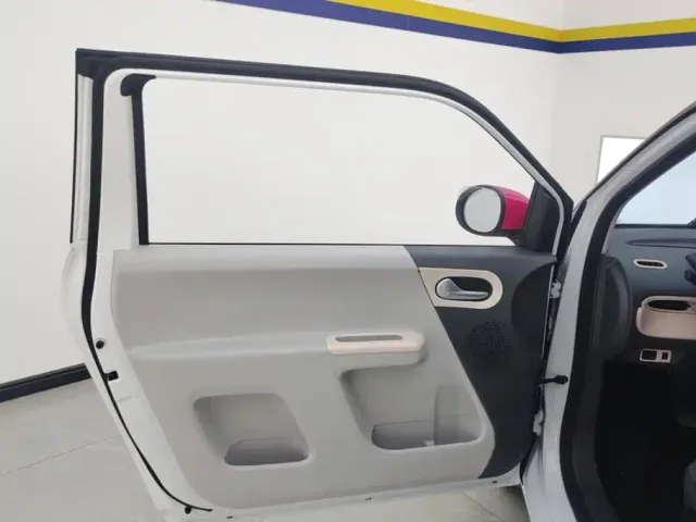 Changan Lumin — Фото автомобиля 7