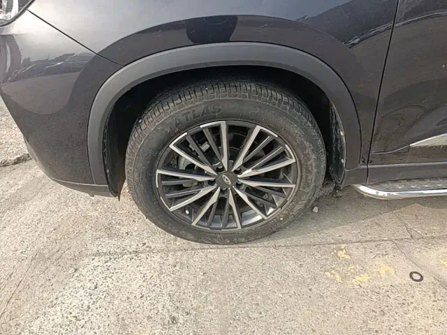 Chery Tiggo 8 PLUS — Фото автомобиля 22