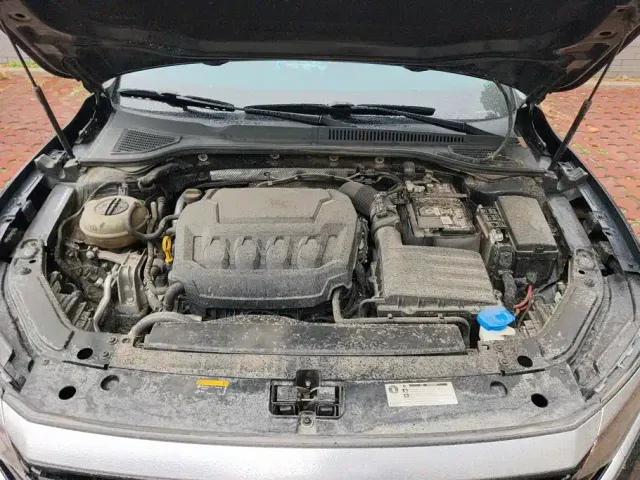 Volkswagen Passat — Фото автомобиля 10