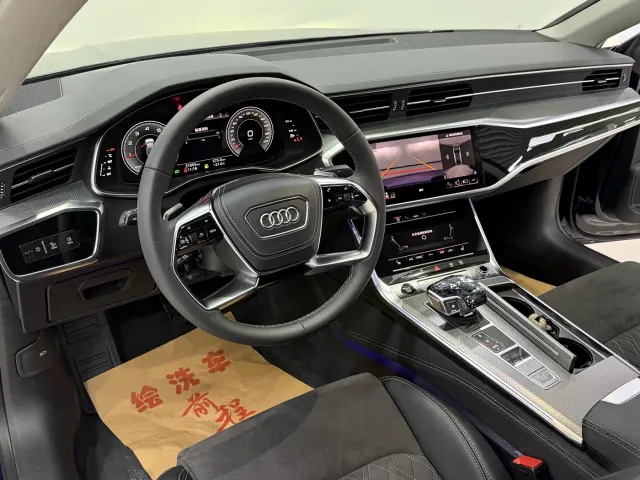 Audi A7L — Фото автомобиля 4