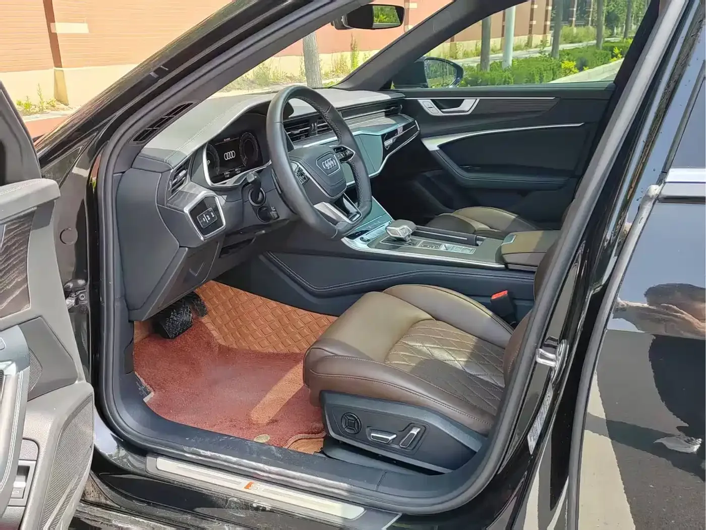 Audi Audi A6L 2025 45 TFSI quattro Exclusive Sport — Фото автомобиля 4