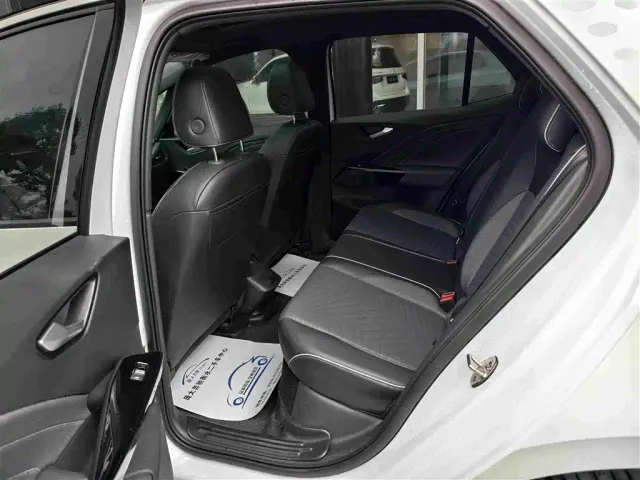 Volkswagen ID.3 — Фото автомобиля 17