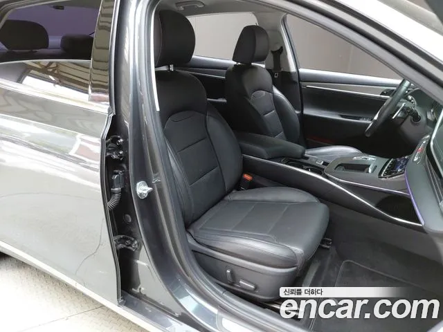 Hyundai Grandeur Новый Grandeur IG — Фото автомобиля 26