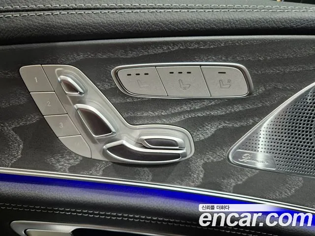 Mercedes-Benz AMG GT 4 двери 43 4MATIC+ — Фото автомобиля 13