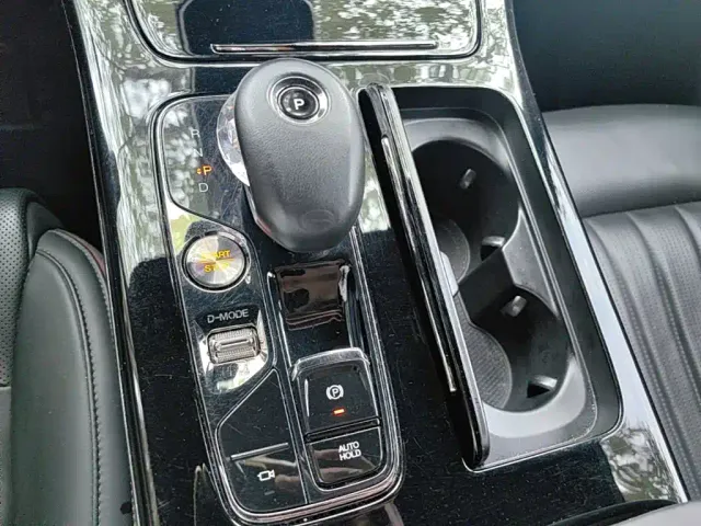 GAC Trumpchi M8 — Фото автомобиля 13