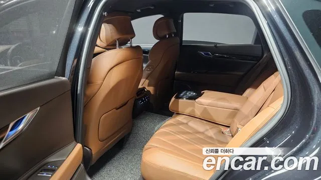 Genesis G80 Бензин 2.5 турбо 2WD — Фото автомобиля 25