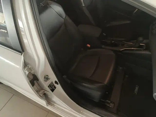 Toyota Corolla — Фото автомобиля 24