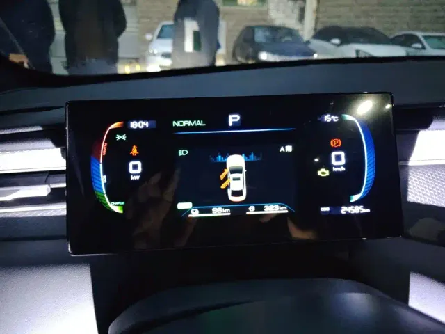 BYD Qin PLUS — Фото автомобиля 12