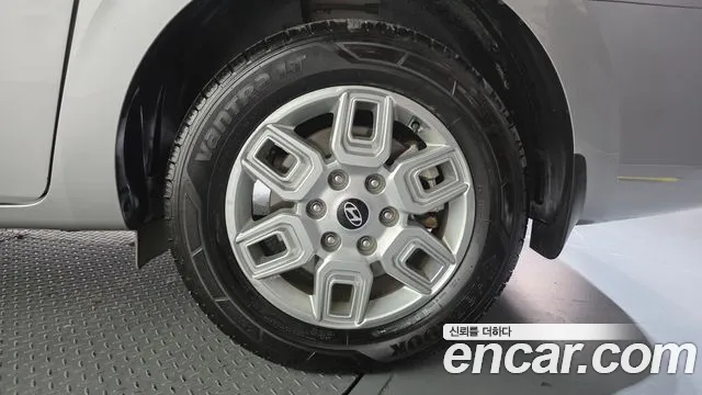 Hyundai Staria — Фото автомобиля 6