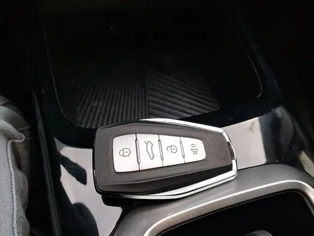 Geely Geometry E Firefly — Фото автомобиля 8