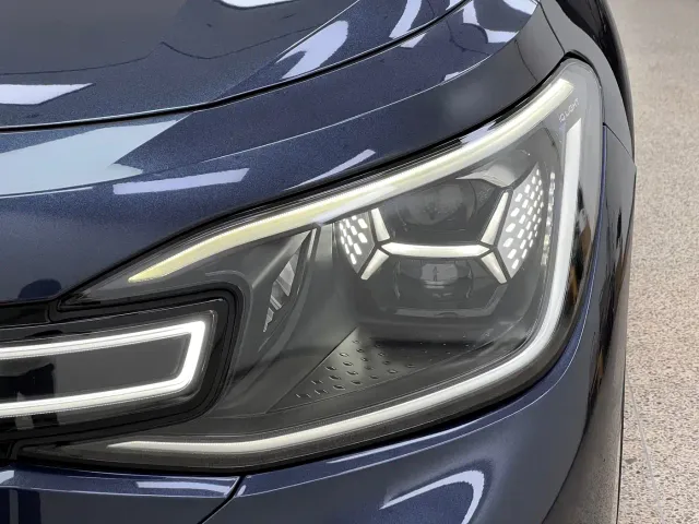 Volkswagen ID.6 CROZZ 2021 Facelift Long Range PRO — Фото автомобиля 8