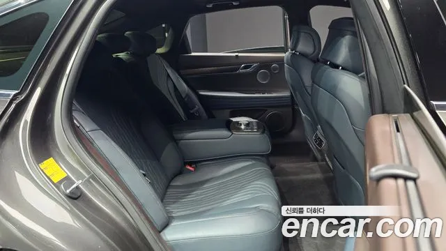 Genesis G80 Бензин 3.5 турбо AWD — Фото автомобиля 25