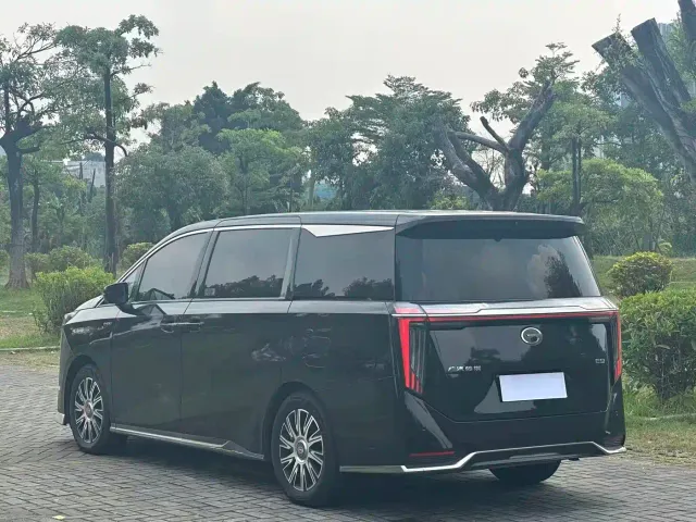 GAC Trumpchi E9 — Фото автомобиля 7