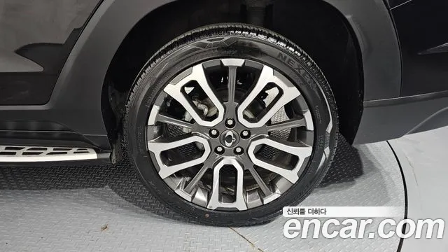 KG_Mobility_Ssangyong Torres Torres Бензин 1.5 2WD — Фото автомобиля 5