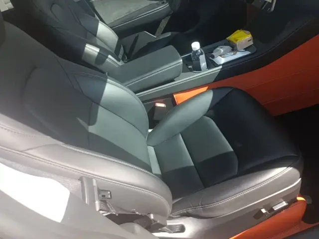Tesla Model Y — Фото автомобиля 24
