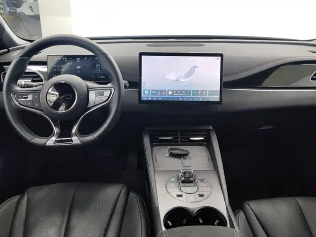BYD Seal 06 — Фото автомобиля 12