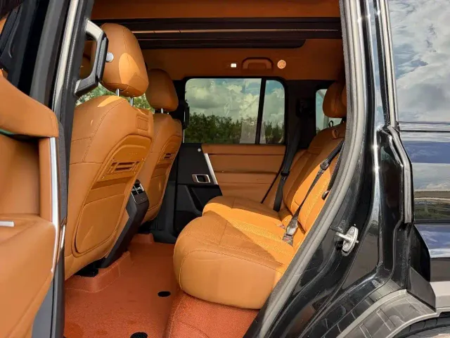 iCAR V27 — Фото автомобиля 12