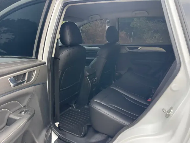 Haval M6 — Фото автомобиля 11