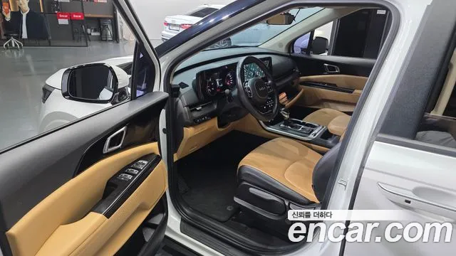Kia Canival Carnival 4 поколение Дизель 9 мест Prestige — Фото автомобиля 9