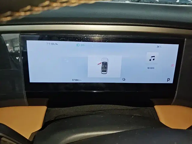 Geely Galaxy L7 — Фото автомобиля 11