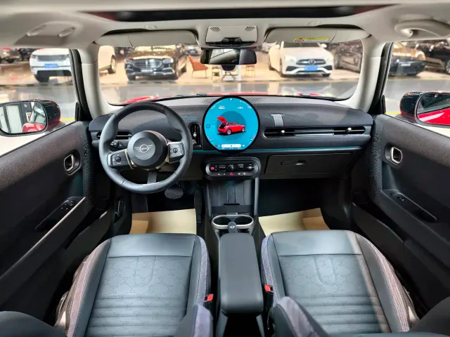 MINI Hatch — Фото автомобиля 8