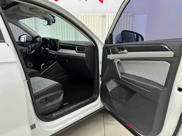 Volkswagen Tayron — Фото автомобиля 22