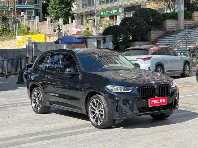 BMW X3 — Фото автомобиля 3