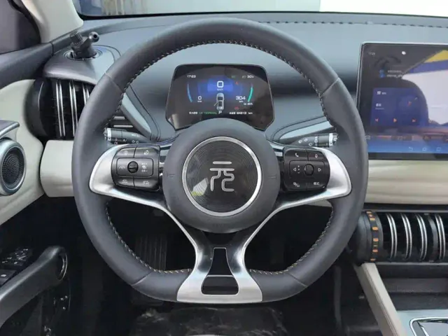 BYD Yuan PLUS — Фото автомобиля 15