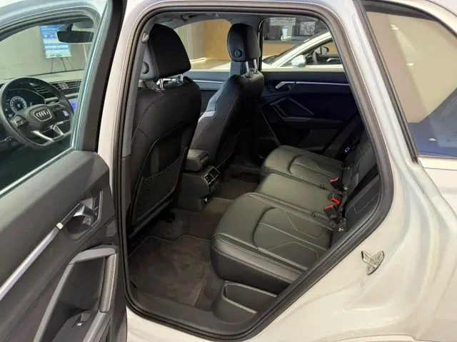 Audi Q3 — Фото автомобиля 14