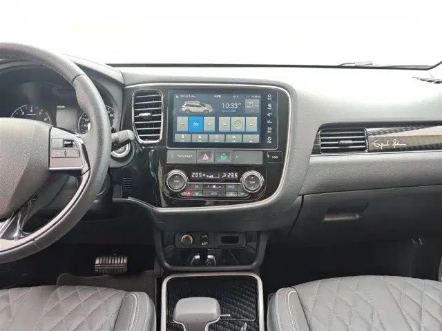 Mitsubishi Outlander — Фото автомобиля 16