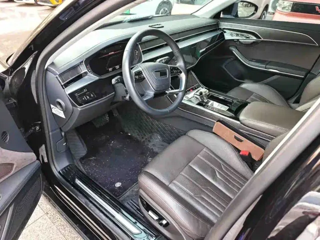 Audi A8 — Фото автомобиля 2