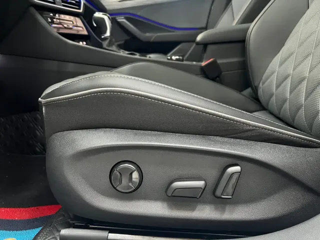 Volkswagen Sagitar — Фото автомобиля 12