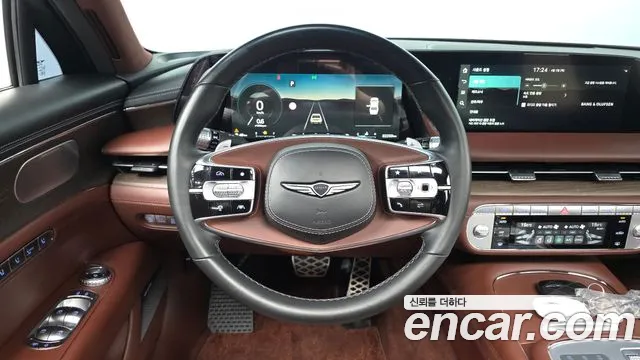 Genesis G90 Бензин 3.5 турбо AWD — Фото автомобиля 13