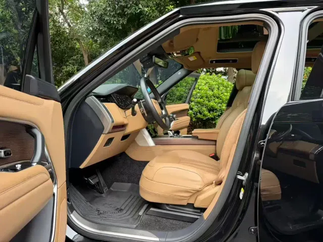 Land Rover Range Rover — Фото автомобиля 6