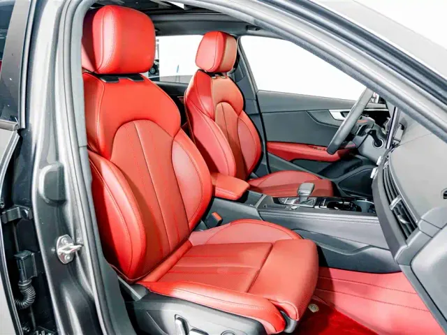 Audi A4L — Фото автомобиля 18
