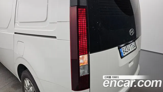 Hyundai Staria Staria L3.5 Карго 3 места — Фото автомобиля 23