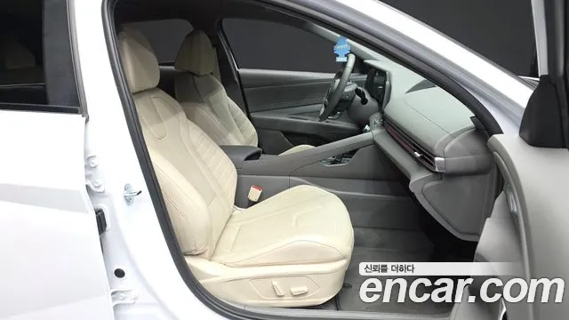 Hyundai Avante — Фото автомобиля 11