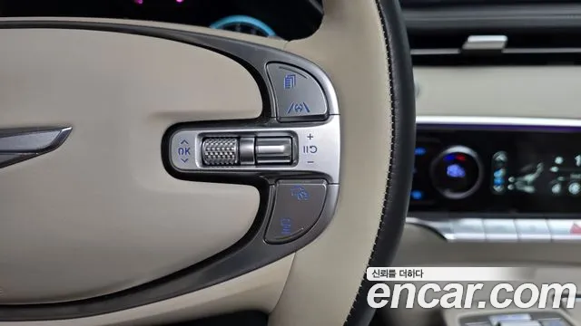 Genesis GV70 — Фото автомобиля 23
