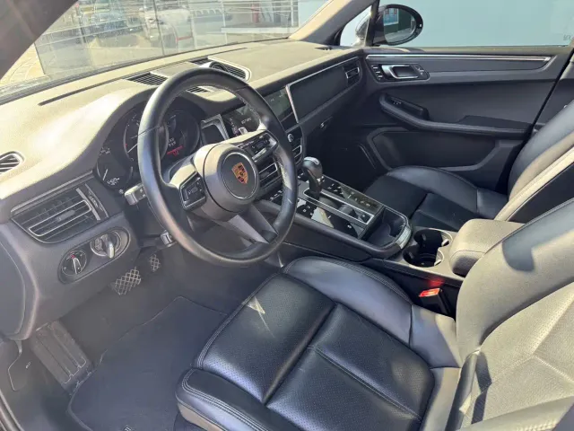 Porsche Macan — Фото автомобиля 19
