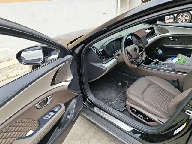 BYD Han — Фото автомобиля 17