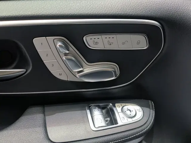Mercedes-Benz V-Class — Фото автомобиля 9