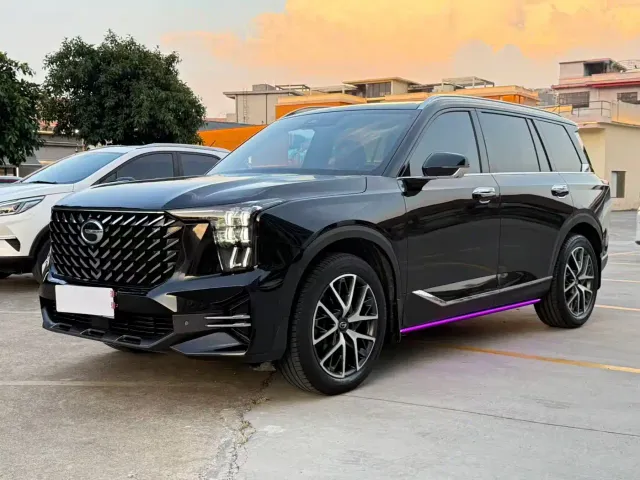 Фотография автомобиля — GAC Trumpchi GS8