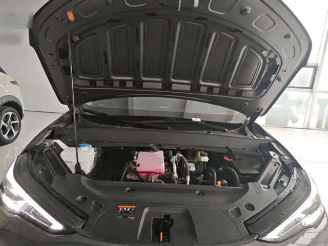 Geely Galaxy E5 — Фото автомобиля 19