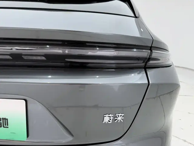 Nio ET5 Touring — Фото автомобиля 10