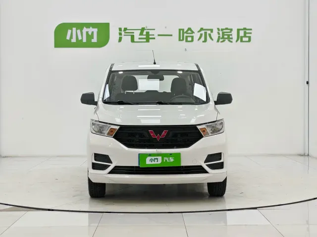 Wuling Hongguang — Фото автомобиля 2