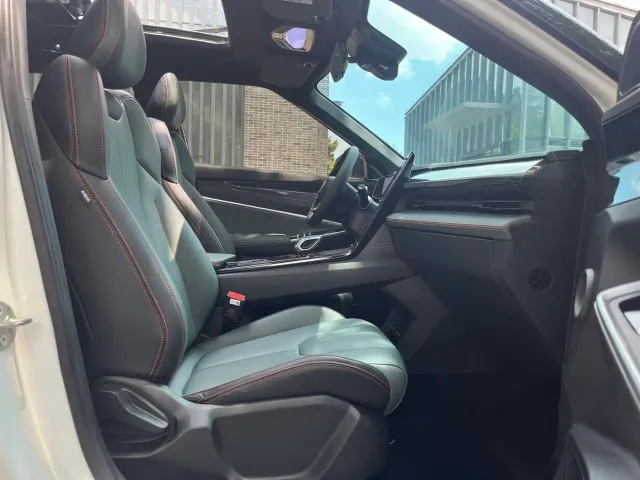 Geely Boyue — Фото автомобиля 13