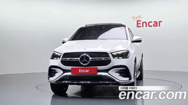 Mercedes-Benz GLE-Class — Фото автомобиля 2