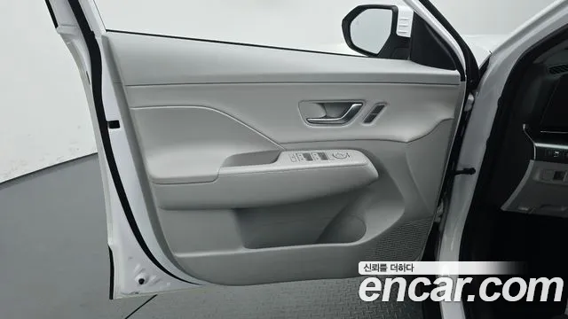 Hyundai Kona SX2 — Фото автомобиля 13